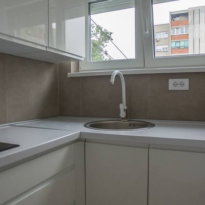 Rental of a cozy 3-room apartment, 50 m², Vračar, Belgrade, Serbia